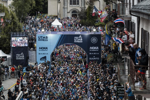 2025 UTMB环勃朗峰超级越野赛热血收官！